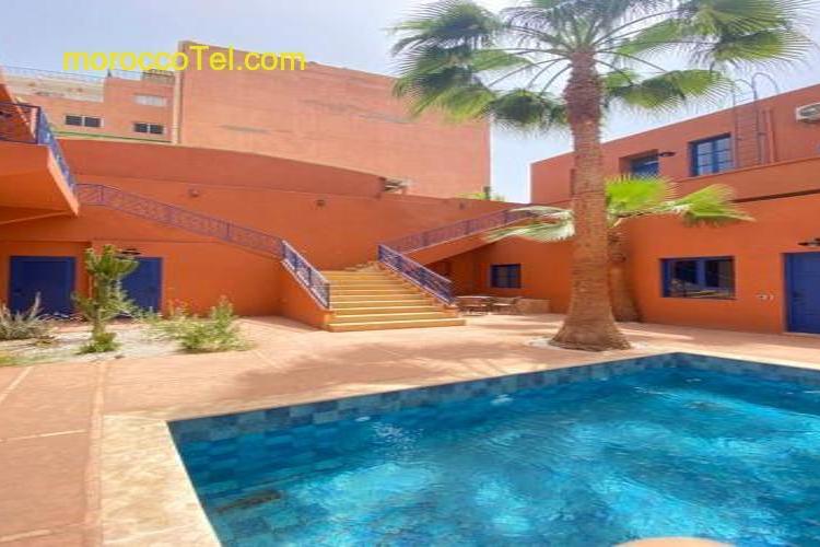 Comfy Colonial Apartments