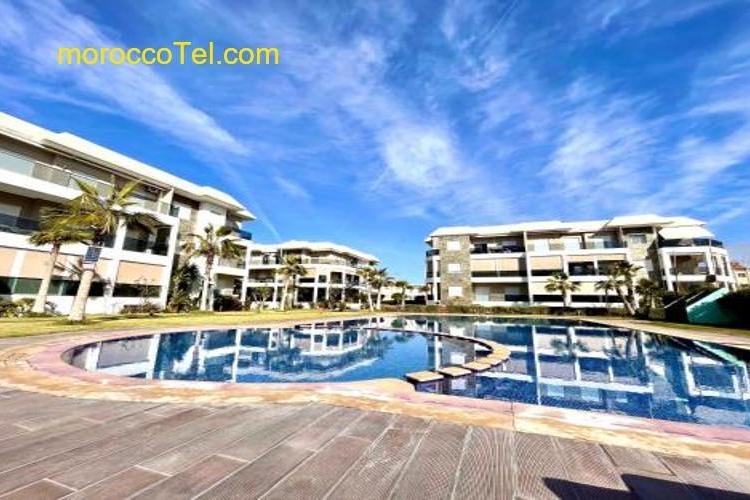 Bel Appartement à AMWAJ Beach and Resorts