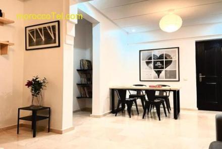 Appartement Confortable avec Parking et Piscine