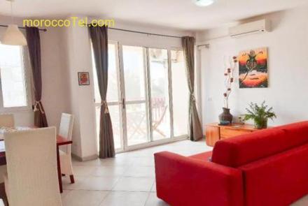 App Raffaele Estoril Beach Free Wifi & AC a step away from the sea